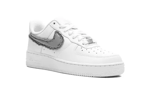 Nike Lifestyle Air Force 1 Low 'KAWS x Sky High Farms - White'