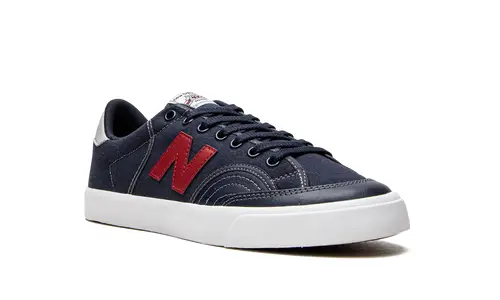 More New Balance 212 'Navy Red' 