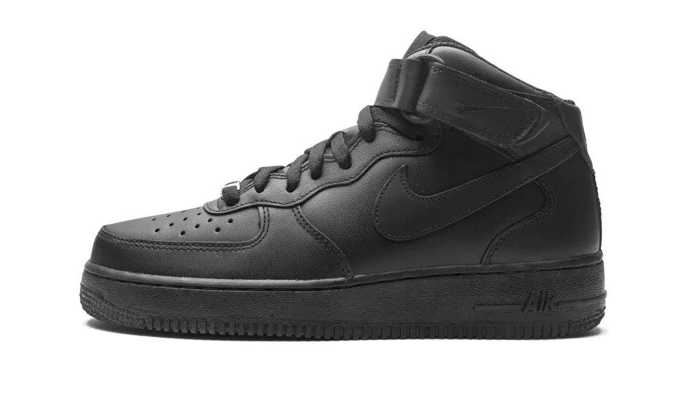 Nike Lifestyle Air Force 1 Mid '07 '2021 Release Triple Black' 360F9332