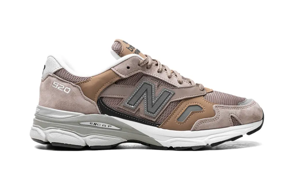 More New Balance 920 'Sand Navy'