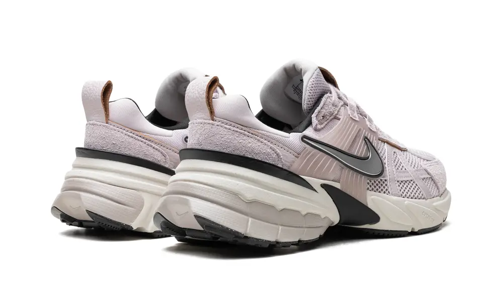 Nike Lifestyle V2K Run Wmns 'Platinum Violet'