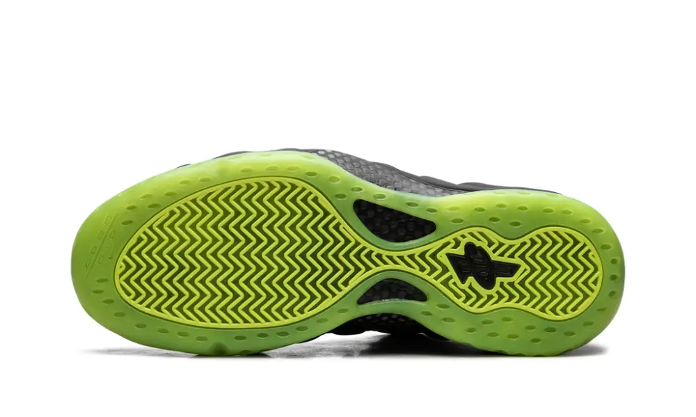 Nike Lifestyle Air Foamposite One 'Black Volt'