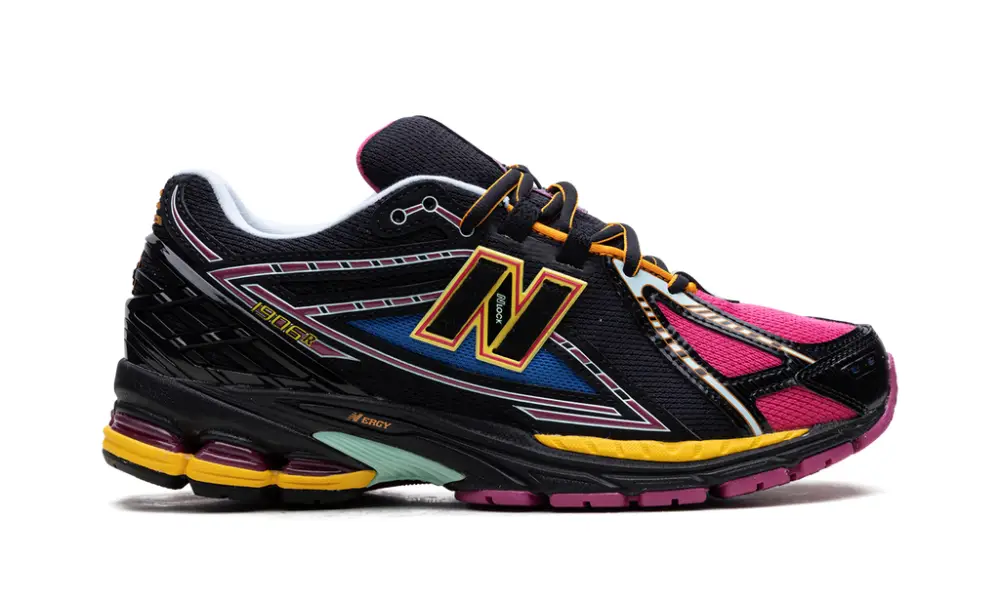 New Balance 1906R 1906 'Black Pink'