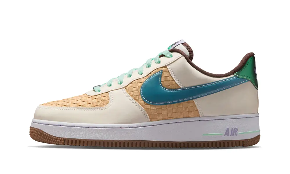 Nike Lifestyle Air Force 1 Retro QS 'Easter'