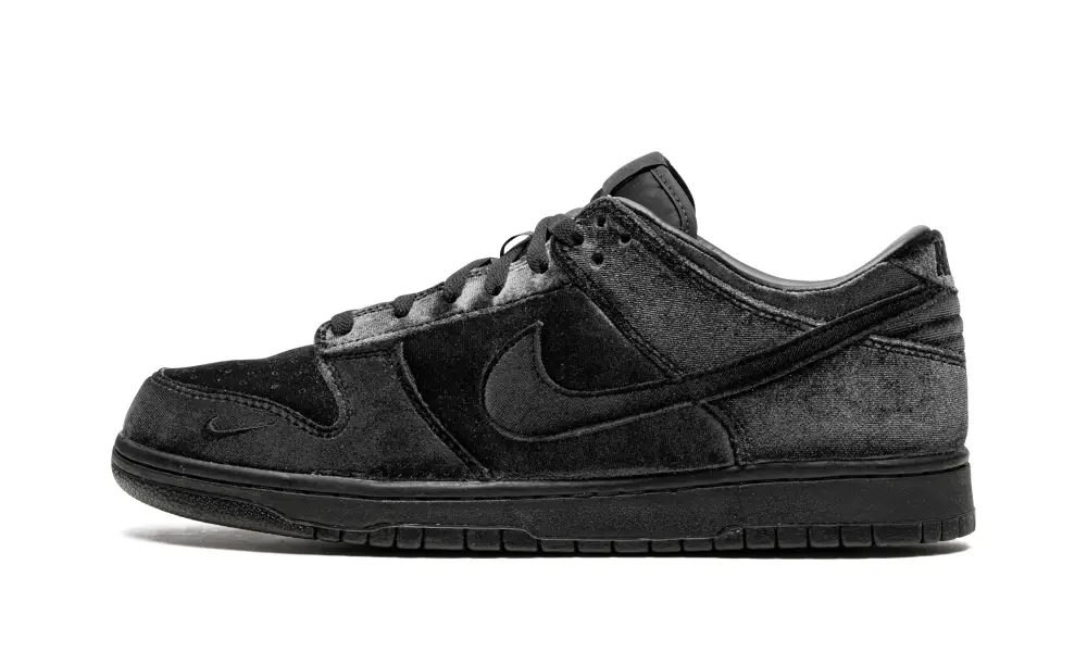 Nike Dunk Dunk Low 'Dover Street Market Triple Black Velvet' 