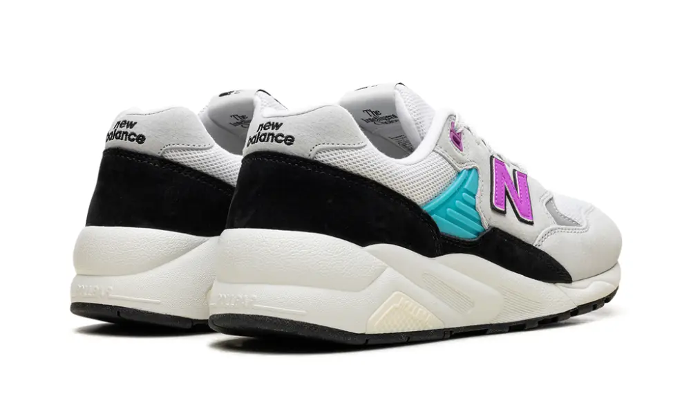 New Balance 580 580 'Cosmic Rose'