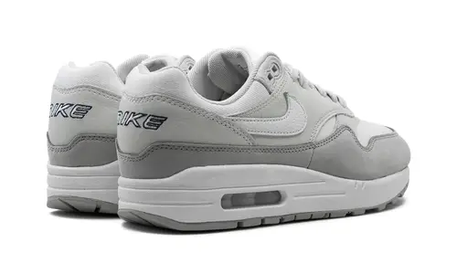 Nike Lifestyle AIR MAX 1 '87 LX WMNS 'Light Smoke Grey'