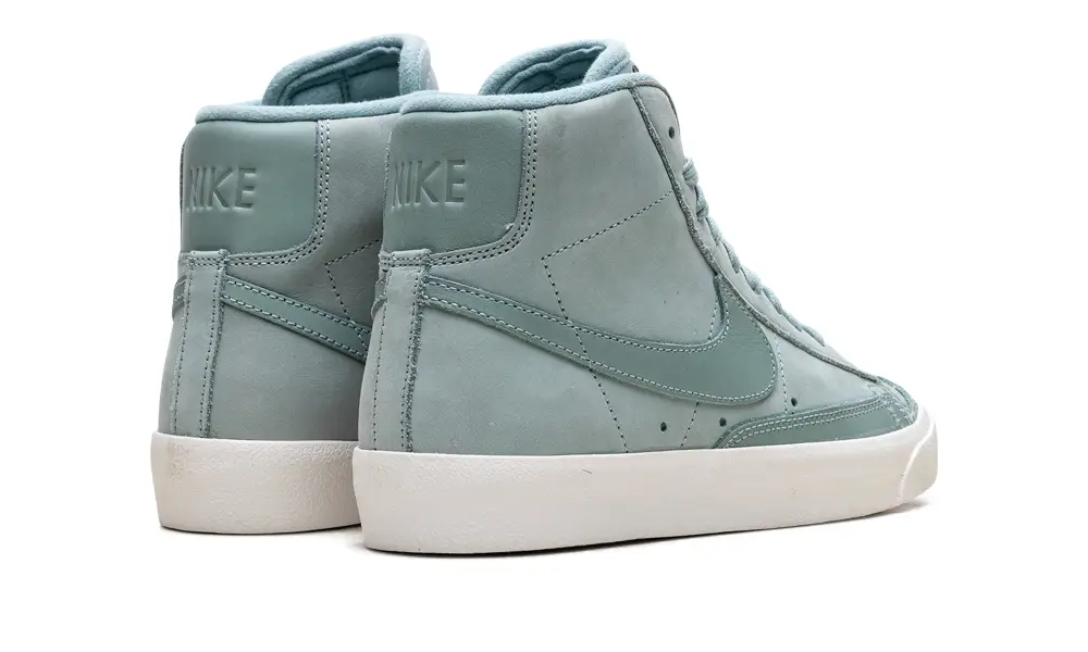 Nike Lifestyle Blazer Mid WMNS 'Mineral' 