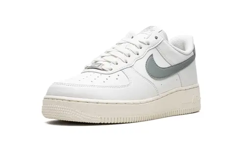 Nike Lifestyle AIR FORCE 1 '07 NEXT NATURE MNS WMNS 'Mica Green' 