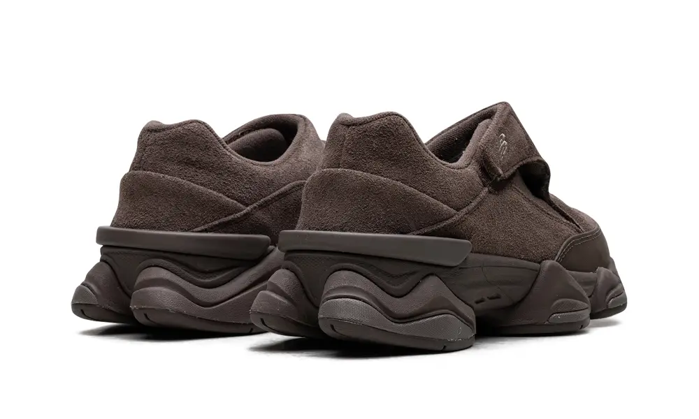 More New Balance 8040 'Brown' 