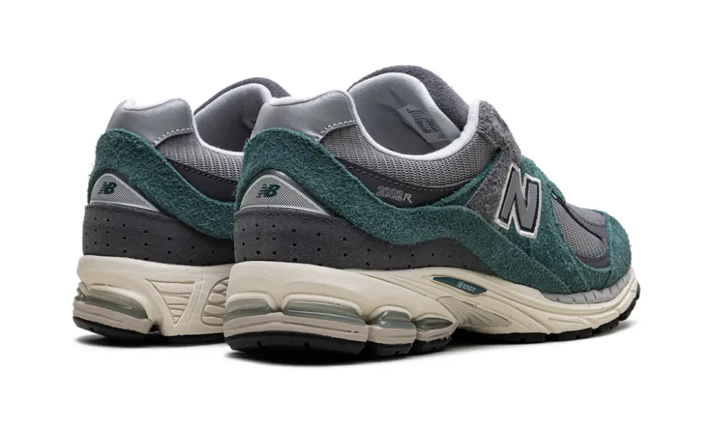 New Balance 2002R 2002R 'NEW SPRUCE MAGNET' 