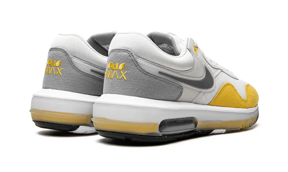 Nike Lifestyle Air Max Motif 'Photon Dust Yellow'