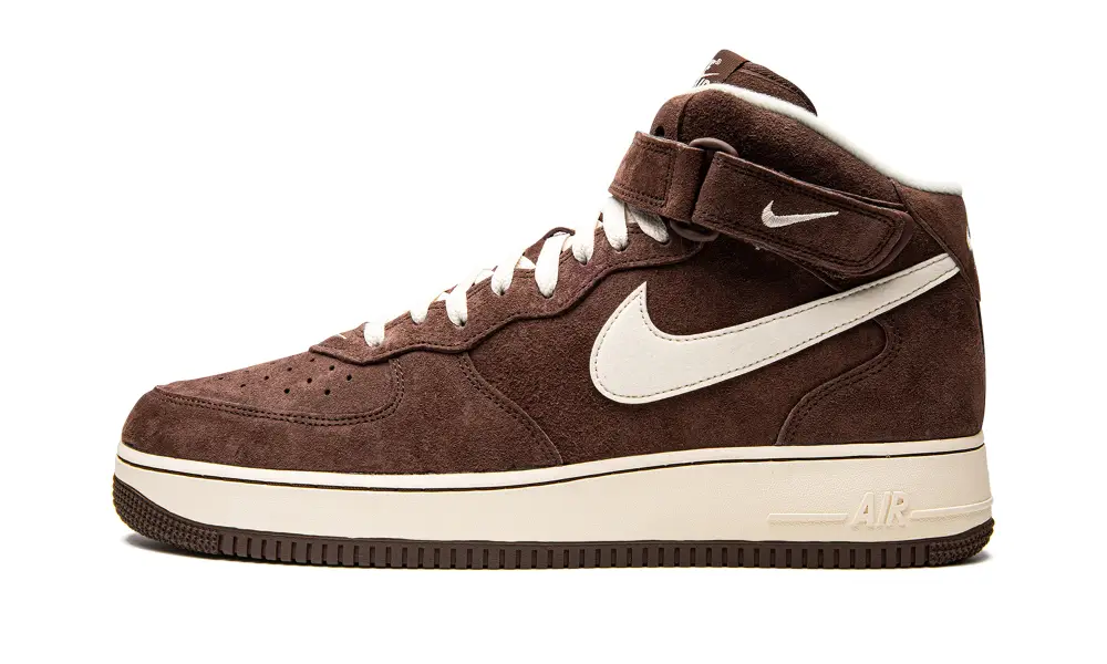 Nike Lifestyle AIR FORCE 1 MID '07 QS 'Chocolate'