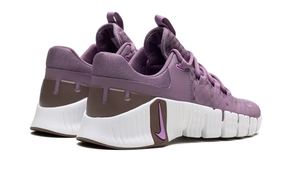 Nike Lifestyle Free Metcon 5 WMNS 'Violet Dust' 