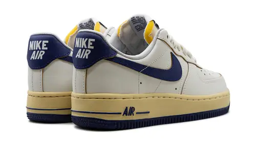 Nike Lifestyle AIR FORCE 1 '07 WMNS 'Inside Out'