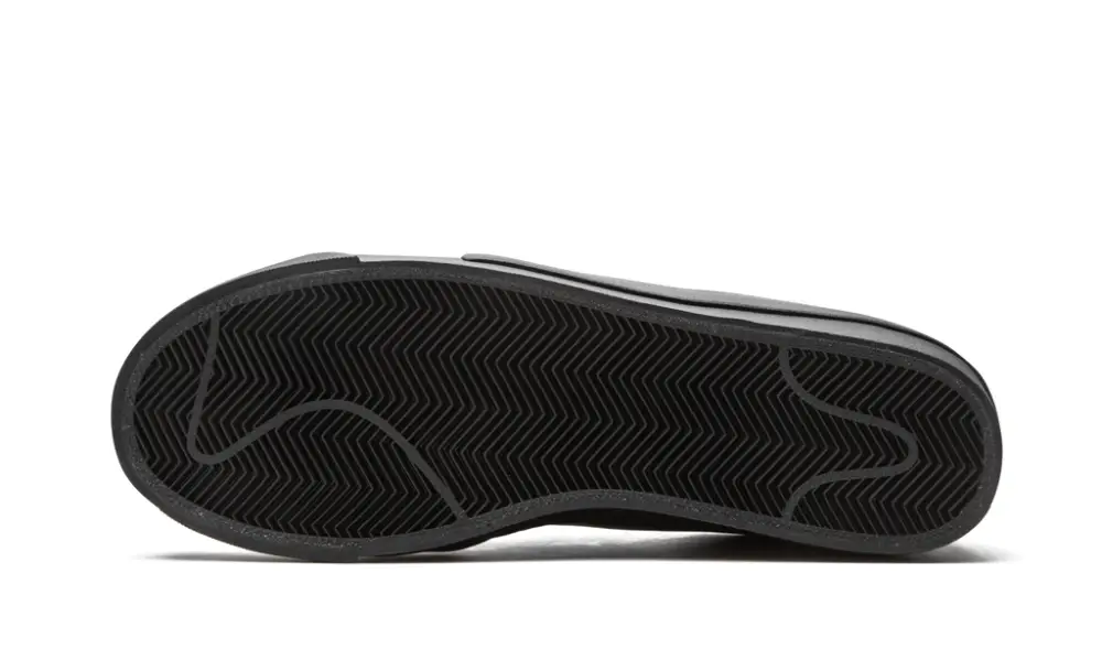 Nike Basketball Drop Type Premium 'Triple Black' 
