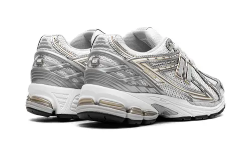 New Balance 1906R 1906R 'White Rain Cloud Silver Metallic' 