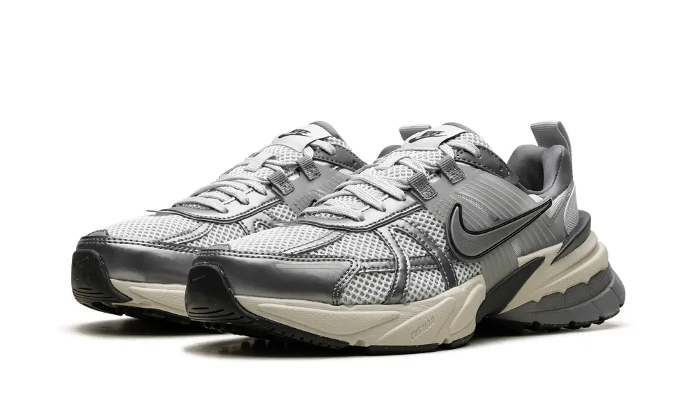 Nike Lifestyle V2K RUN WMNS 'Pure Platinum Wolf Grey'