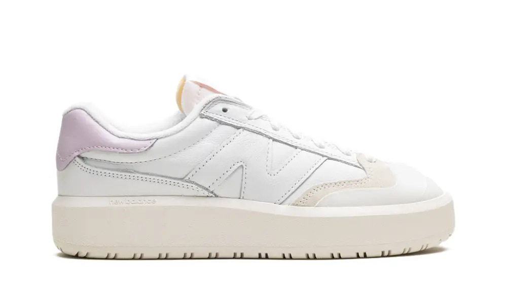 More New Balance 302 WMNS 'White Matte Pink' 