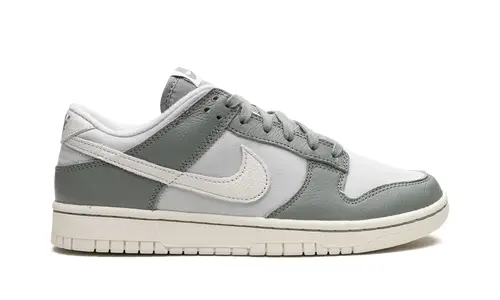 Nike Dunk Dunk Low Retro PRM 'Mica Green' 