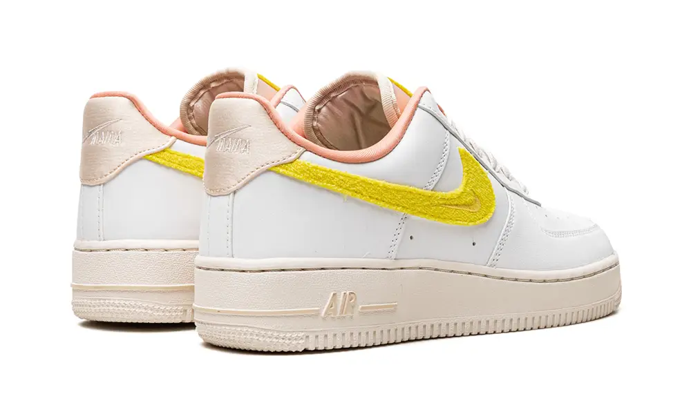 Nike Lifestyle AIR FORCE 1 '07 LX WMNS
