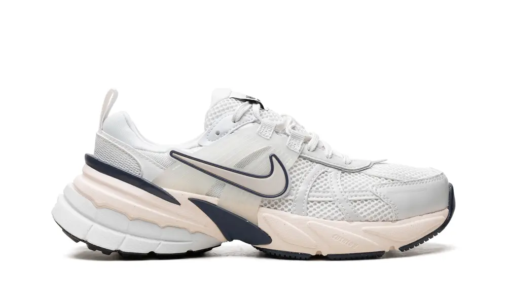 Nike Lifestyle V2K Run WMNS 'White' 