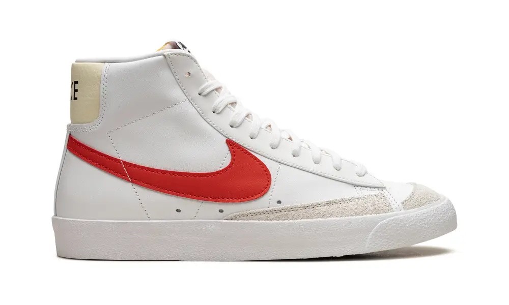 Nike Lifestyle Blazer Mid '77 Vintage 'White Picante Red'
