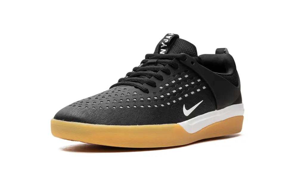 Nike SB Zoom Nyjah 3 SB 'Black White-Gum' 