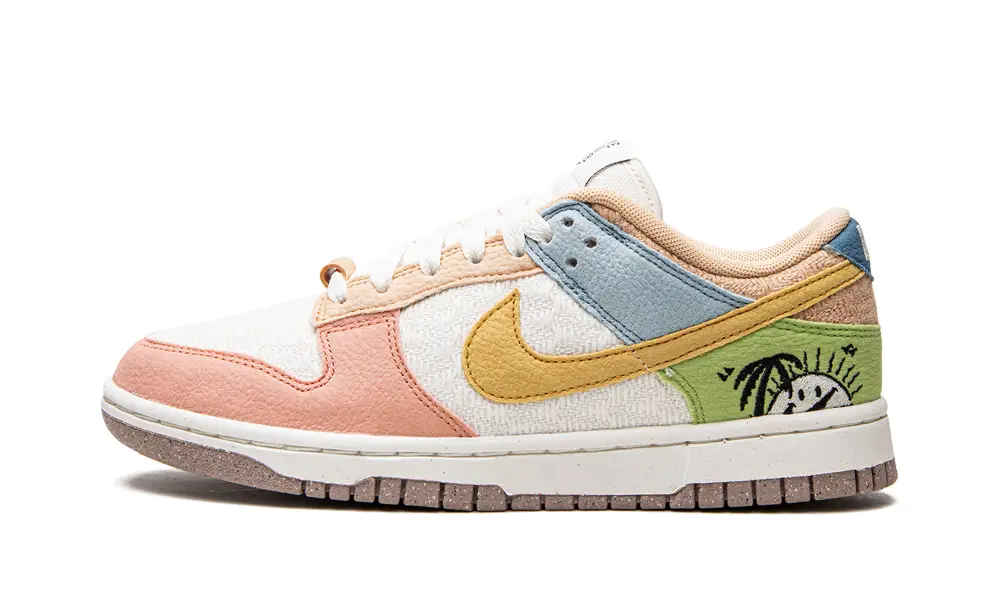 Nike Dunk DUNK LO SE WMNS 'Sun Club'