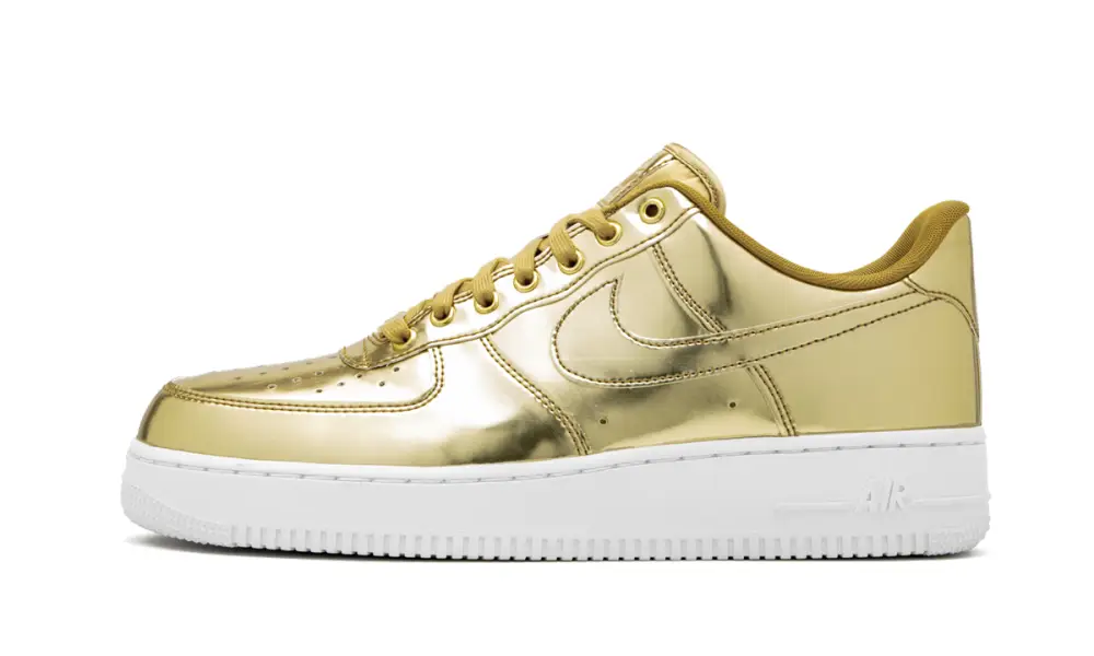 Nike Lifestyle AIR FORCE 1 SP WMNS 'Metallic Gold'