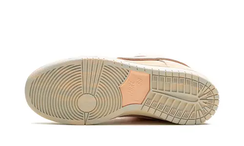 Nike SB Dunk Low Pro PRM 'Guava Ice'