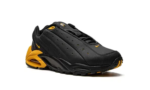 Nike Basketball Hot Step Air Terra x NOCTA 'Black University Gold'