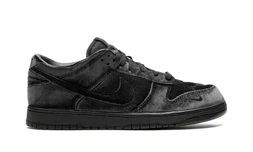 Nike Dunk Dunk Low 'Dover Street Market Triple Black Velvet'