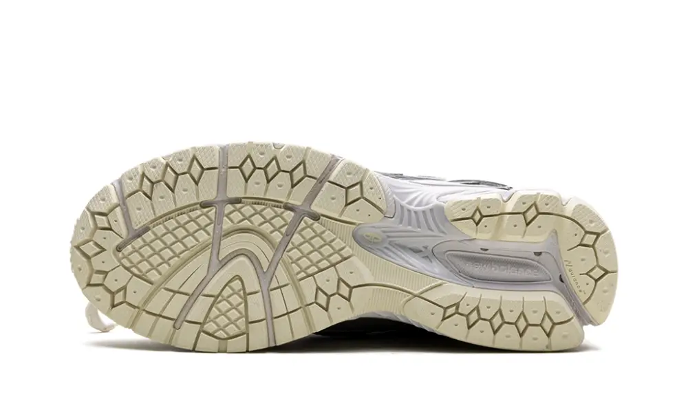 New Balance 1906R 1906R 'The Basement Silver' 