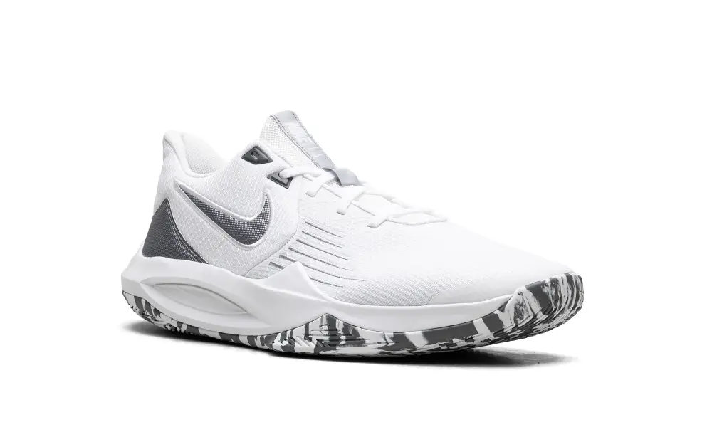 Nike Basketball Precision 5