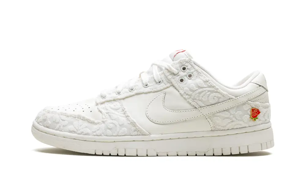 Nike Dunk DUNK LOW WMNS 'Giver Her Flowers' 