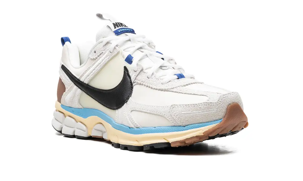 Nike Lifestyle Zoom Vomero 5 WMNS 'Design By Japan'