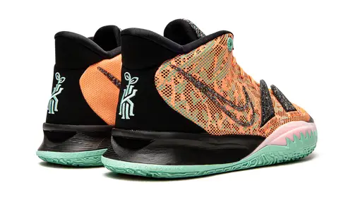 Nike Basketball Kyrie 7 'Play For The Future' 
