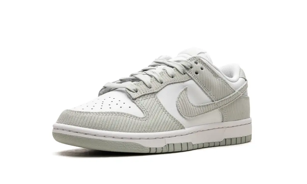 Nike Dunk DUNK LOW WMNS 'Grey Corduroy' 