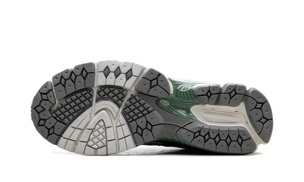 More New Balance 860v2 'Mallard Green' 