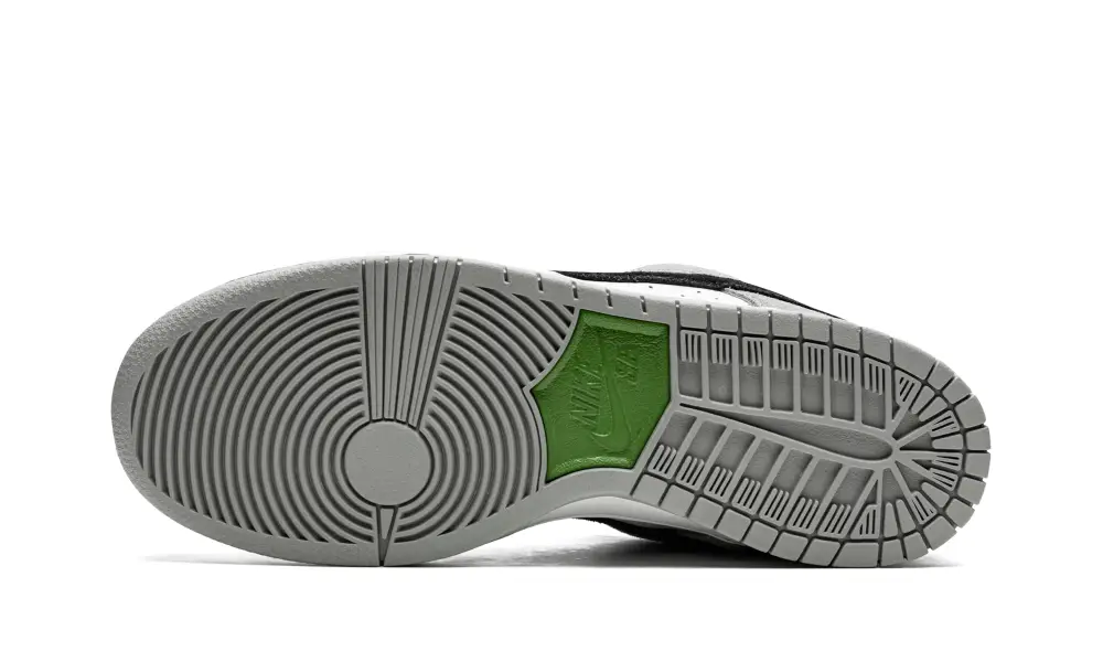Nike SB SB Dunk Low Pro 'Chlorophyll' 