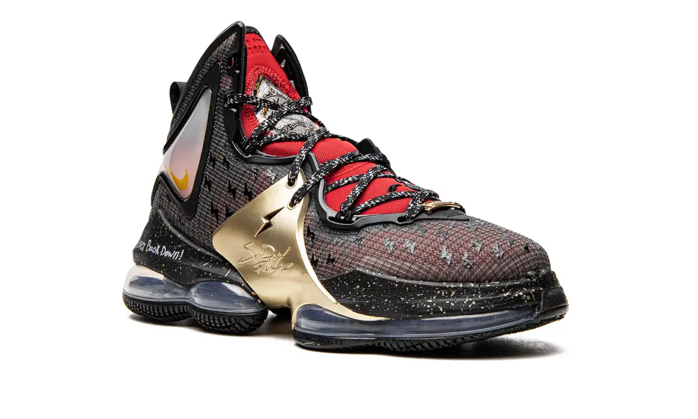 Nike Basketball Lebron 19 'Doernbecher 2022'