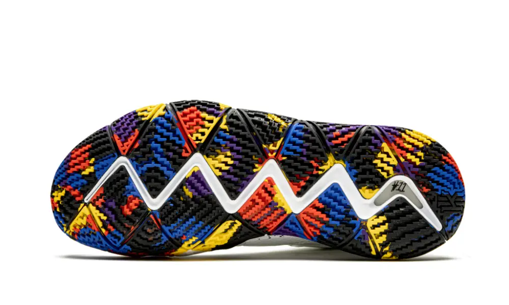 Nike Basketball Kyrie 4