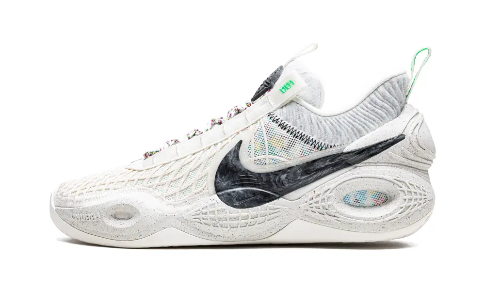 Nike Basketball COSMIC UNITY 