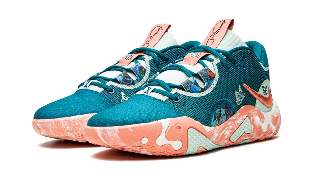 Nike Basketball PG 6 NRG 'Valentine's Day'