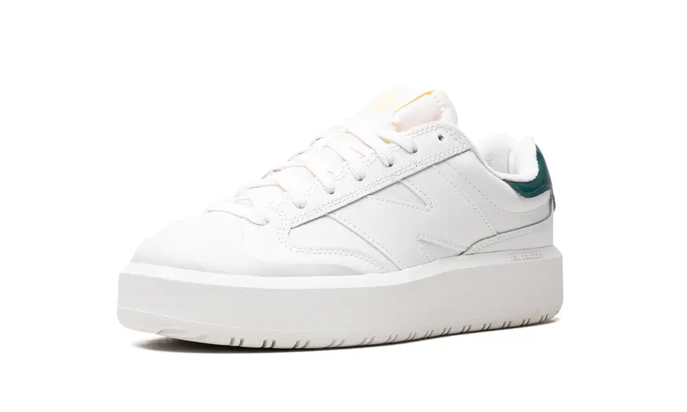 More New Balance CT302