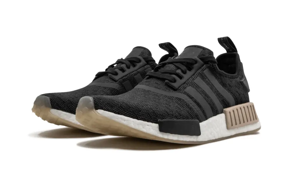 Adidas NMD NMD_R1 WMNS 8528A6821