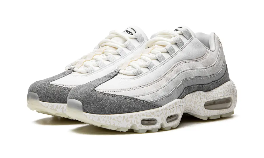 Nike Air Max Air Max 95 QS 'Light Bone-Glow in the Dark' 