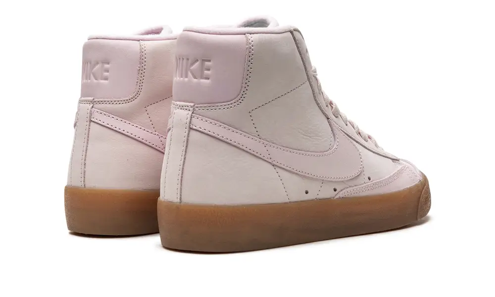 Nike Lifestyle BLAZER MID PREMIUM WMNS 'Pearl Pink Gum' 