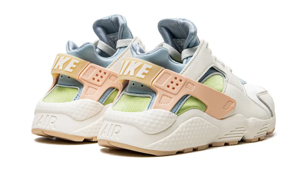 Nike Huarache AIR HUARACHE SE WMNS 'Sun Club' 